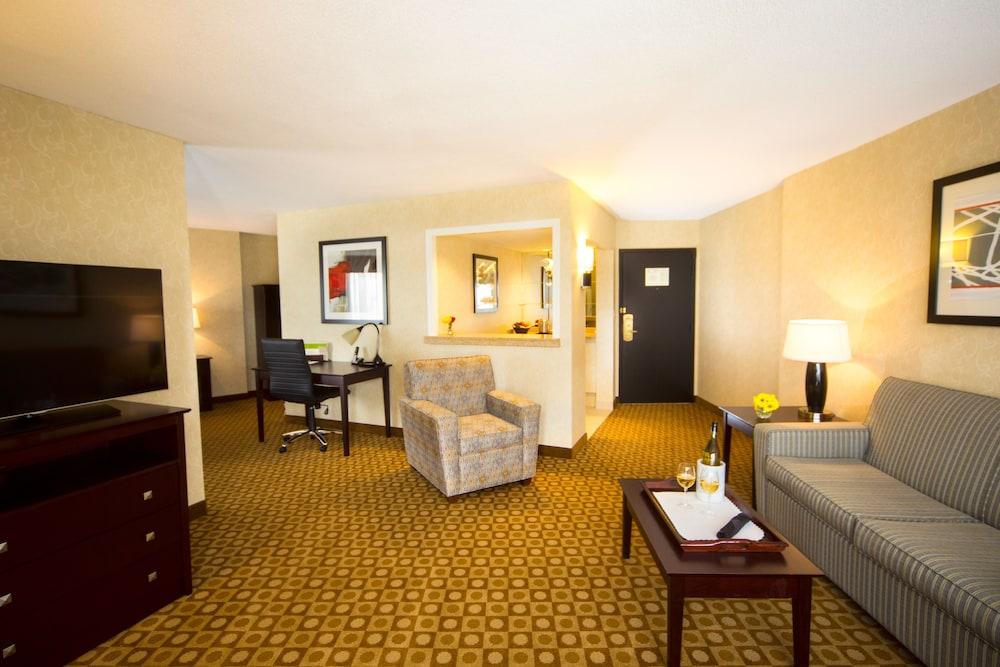 Doubletree By Hilton Portland, Me Hotel South Portland Exterior photo