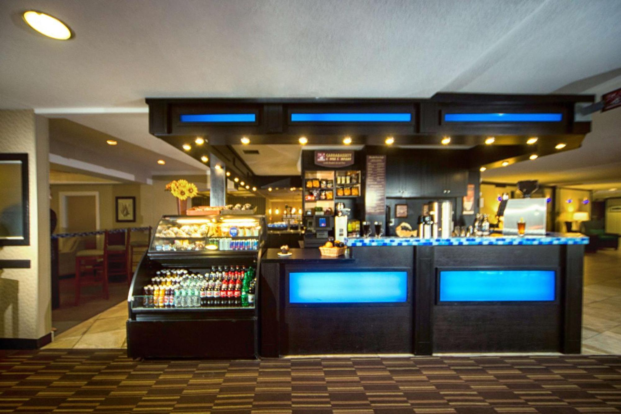 Doubletree By Hilton Portland, Me Hotel South Portland Exterior photo